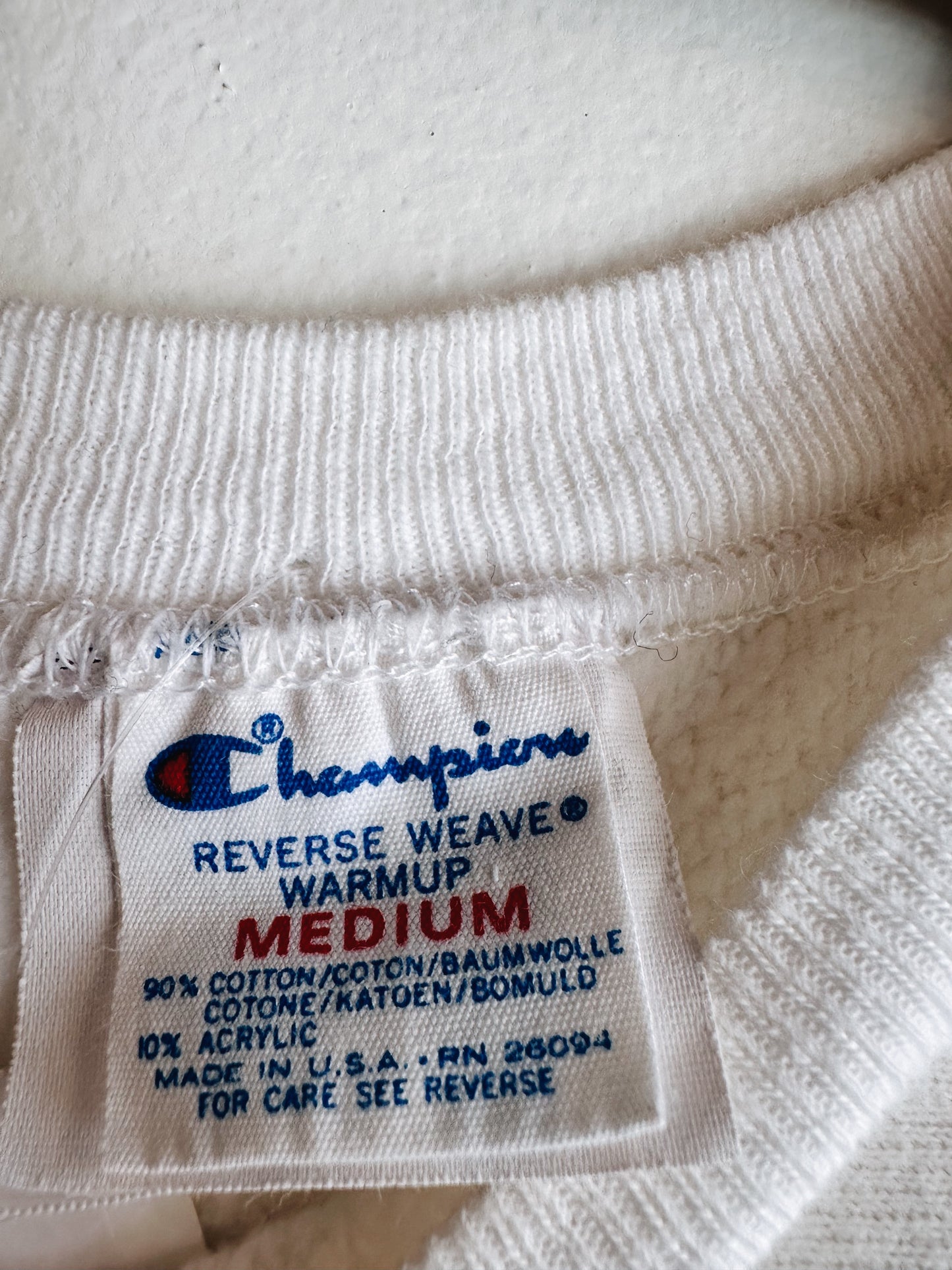 tag view - champion reverse weave warm up medium 90% cotton 10% acrylic made in usa rn 26094