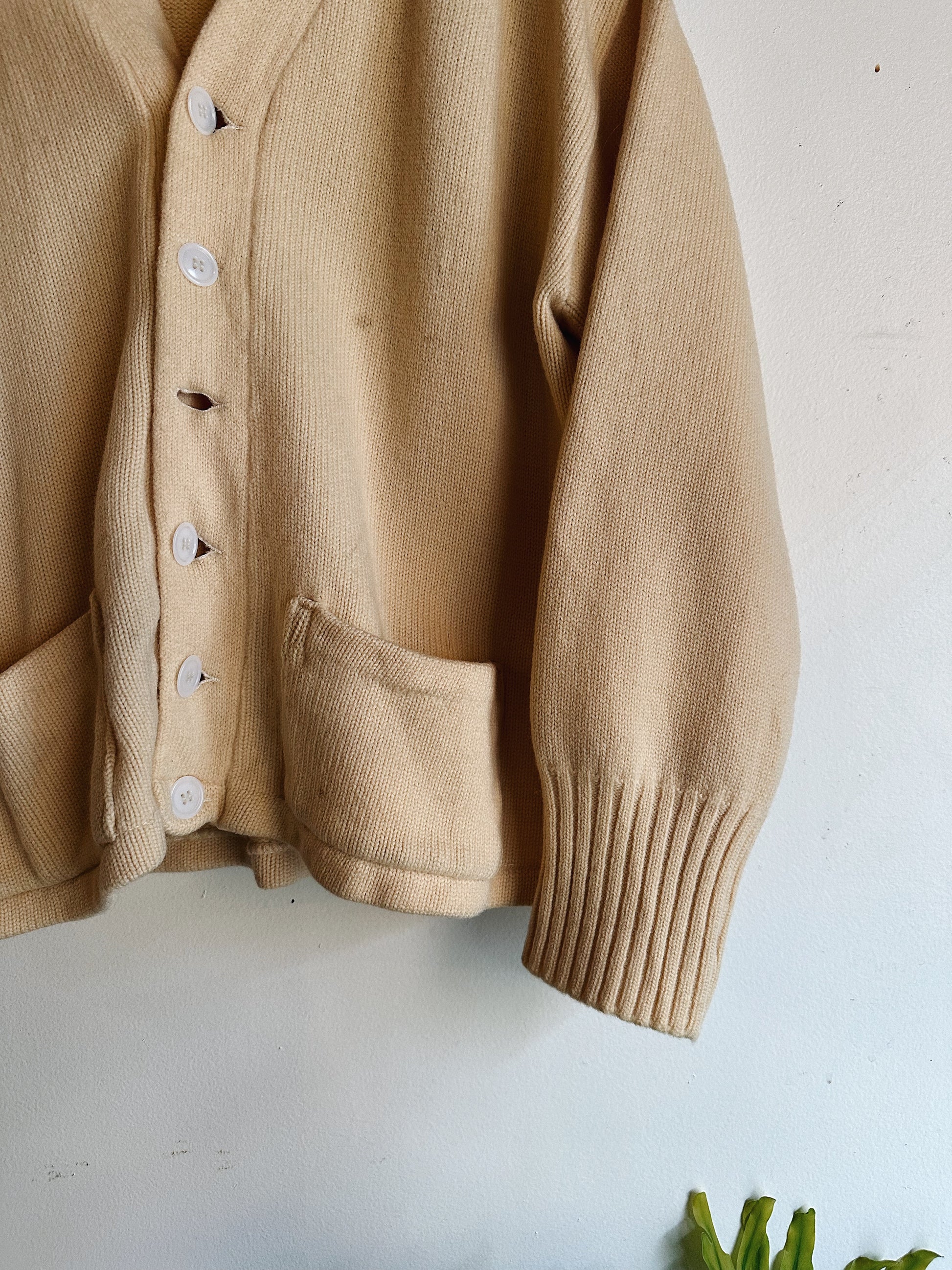 60s Wool Cardigan front details 