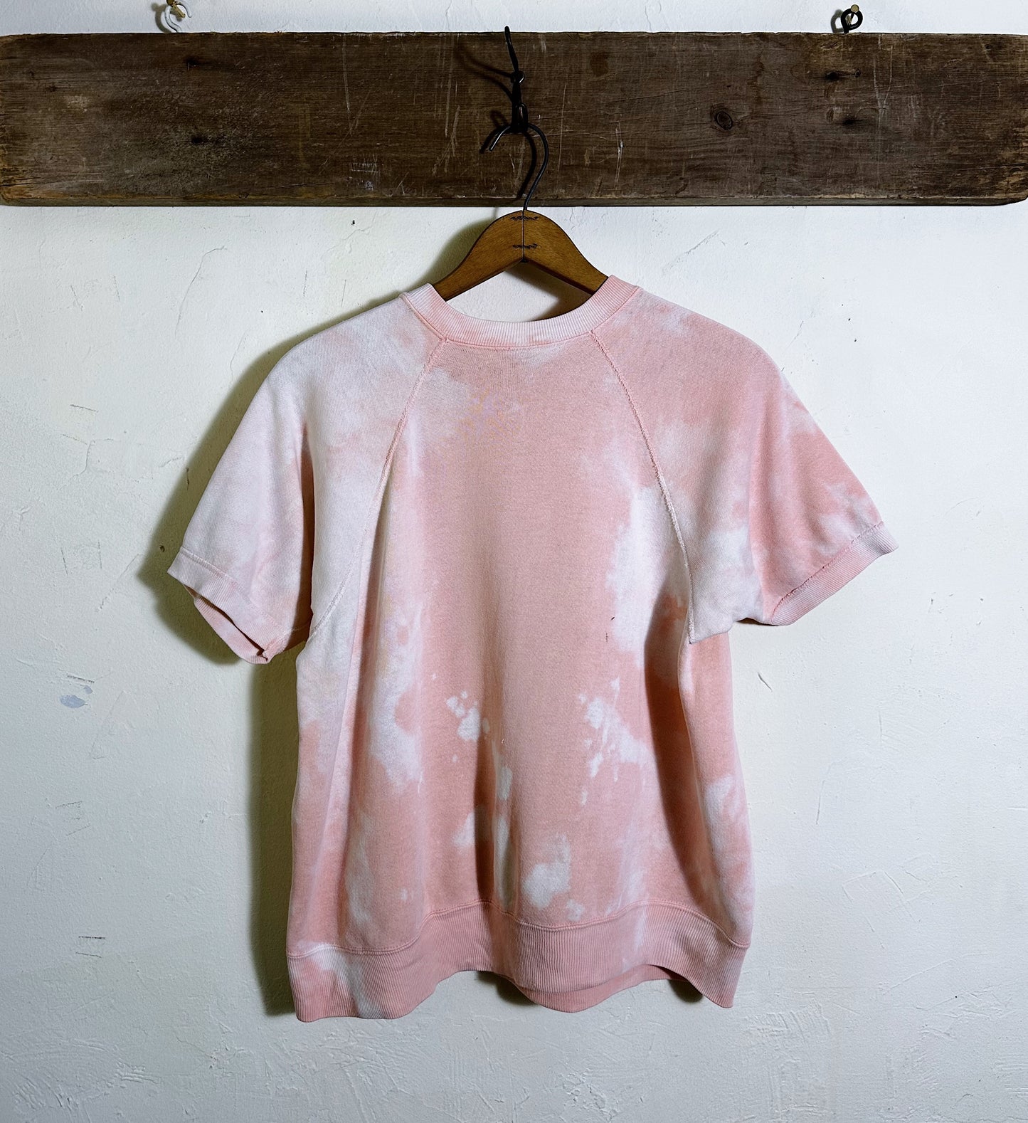 Vintage Raglan Pink Sweatshirt
